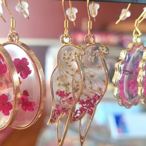 Parrot Fushia and White Pressed Flower Earrings